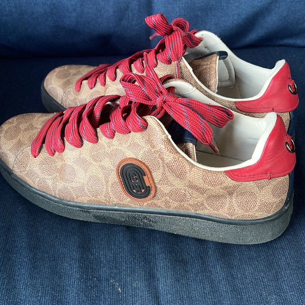 COACH men’s shoes - brown with red laces - Picture 5 of 7